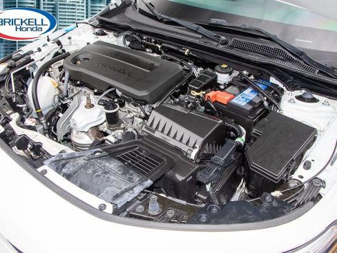 Certified 2025 Honda Civic Sport image 33