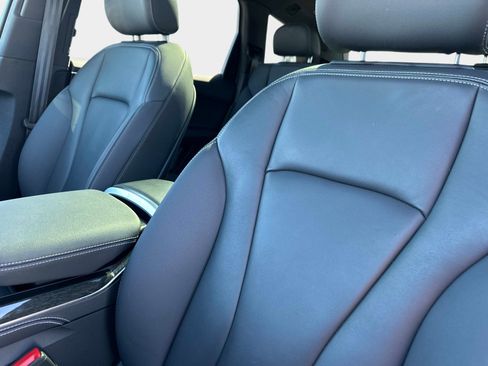 Used 2025 Audi Q7 3.0T Premium Plus image 21