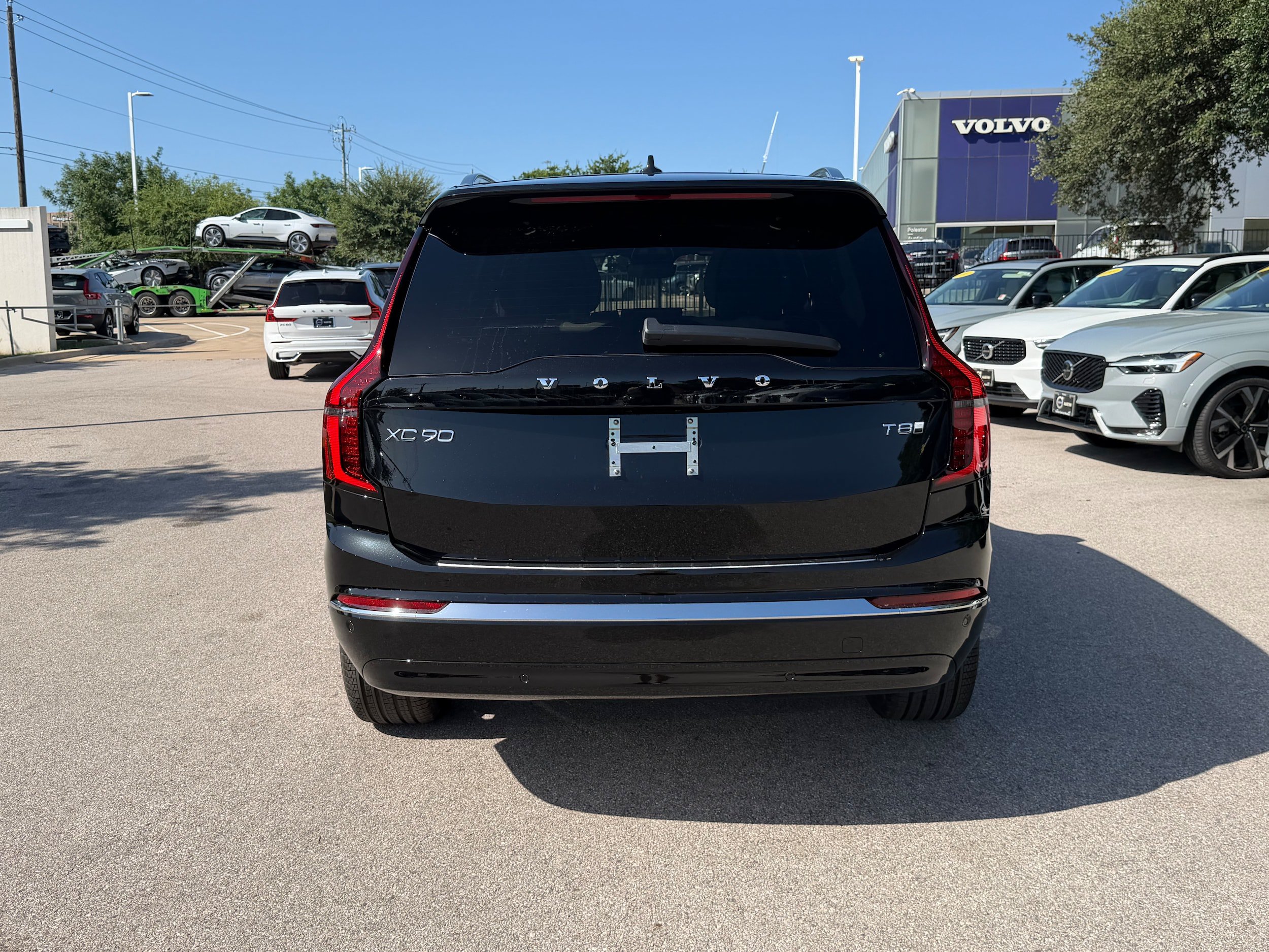 New 2026 Volvo XC90 T8 Plus w/ Protection Package AWD/4WD image 5