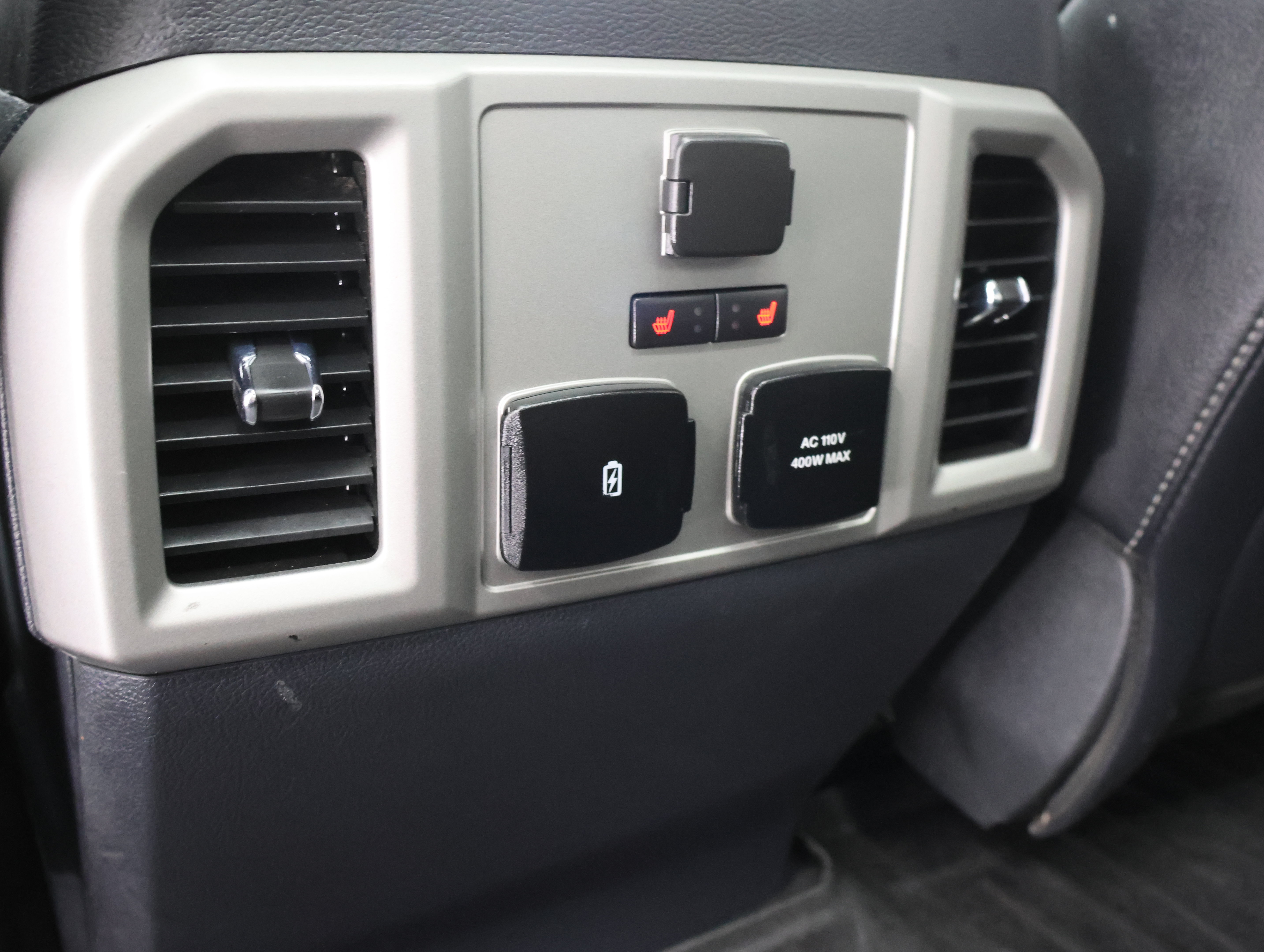 Used 2022 Ford F250 Lariat w/ Tremor Off-Road Package AWD/4WD image 39
