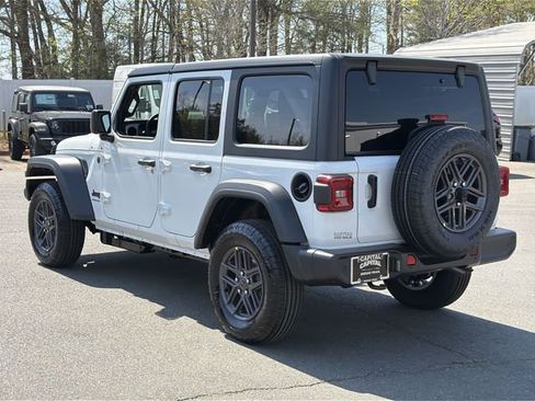 New 2026 Jeep Wrangler Unlimited Sport AWD/4WD image 11