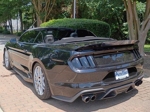 Used 2018 Ford Mustang GT Premium RWD image 7