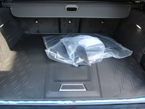 New 2026 BMW X5 xDrive50e w/ M Sport Package image 24