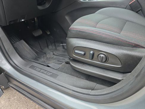 Used 2023 Chevrolet Equinox RS w/ LPO, Floor Liner Package image 17