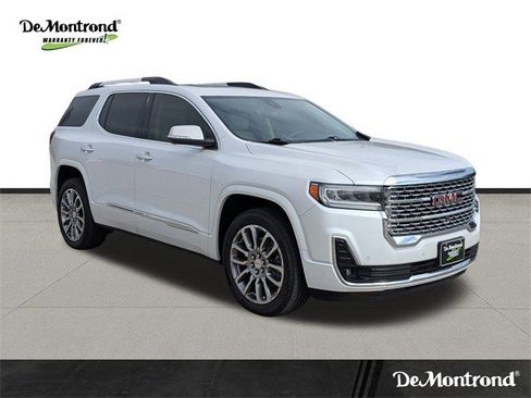 Certified 2023 GMC Acadia Denali w/ Denali Ultimate Package image 3