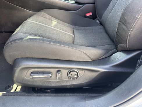 Used 2025 Honda Accord Sport image 16