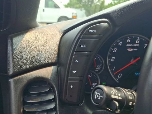 Used 2009 Chevrolet Corvette Z06 w/ Preferred Equipment Group RWD image 21