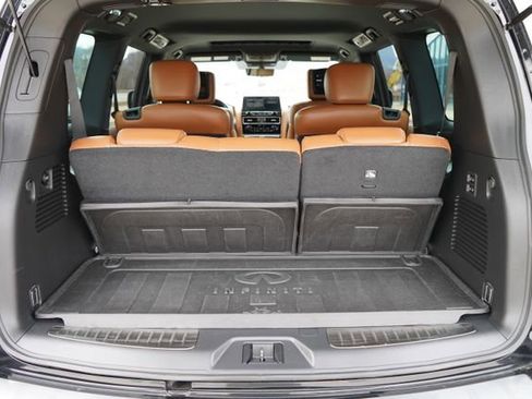 Used 2023 INFINITI QX80 Sensory w/ All-Season Package image 60