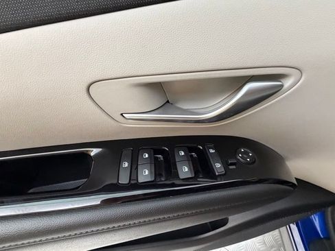 Used 2022 Hyundai Tucson SEL w/ Convenience + Premium Package AWD/4WD image 29