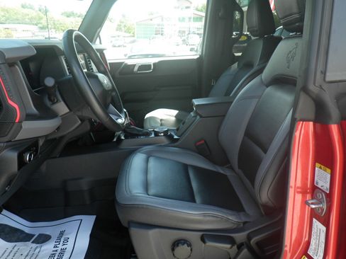 Certified 2024 Ford Bronco Big Bend AWD/4WD image 16