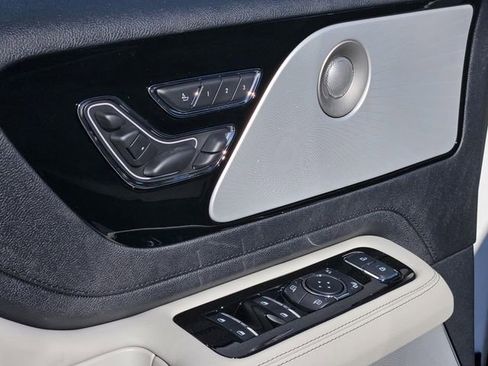 New 2026 Lincoln Aviator Reserve image 20