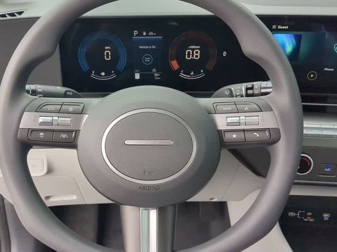 New 2026 Hyundai Kona SE image 23