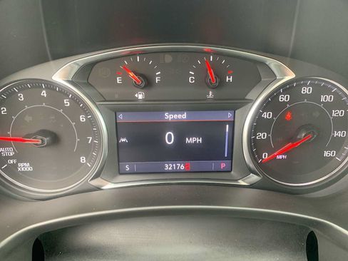 Certified 2023 GMC Terrain SLT w/ Elevation Edition AWD/4WD image 12