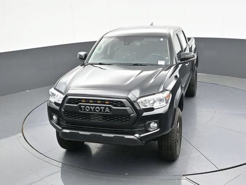 Used 2022 Toyota Tacoma SR5 w/ Technology Package AWD/4WD image 66