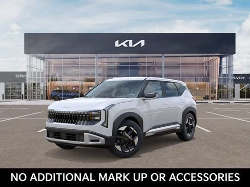 New 2027 Kia Seltos S FWD image 1