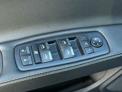 Used 2019 Maserati Ghibli S image 14