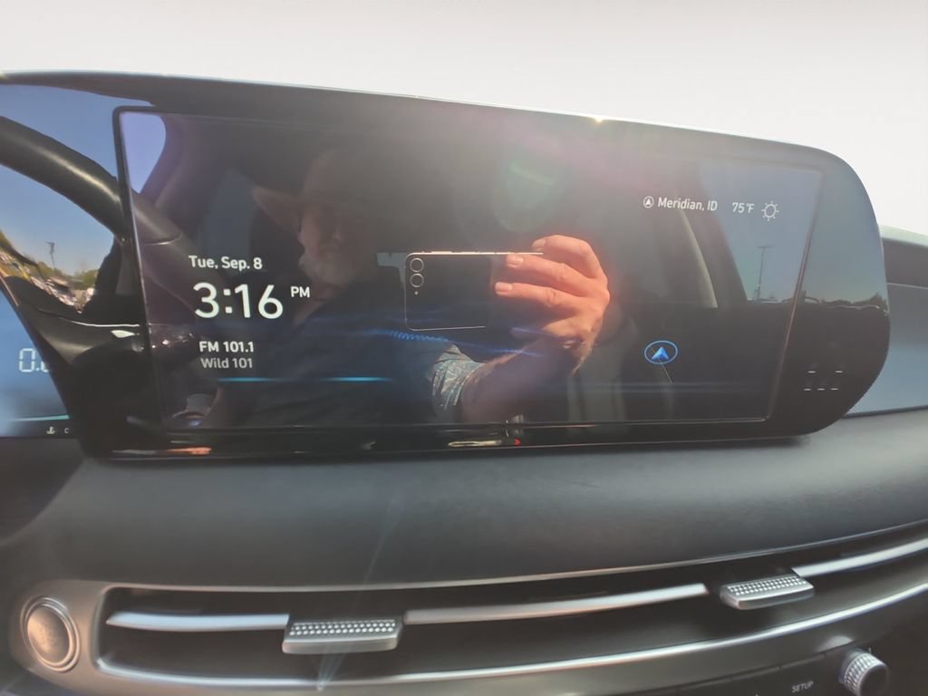 Used 2024 Hyundai Palisade SEL FWD image 15