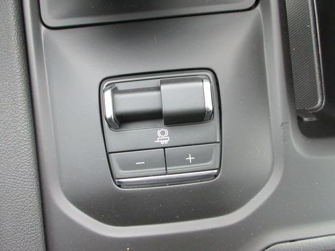 New 2026 GMC Sierra 1500 AT4 w/ AT4 Premium Package AWD/4WD image 19