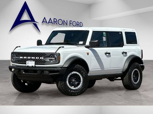 New 2026 Ford Bronco Badlands AWD/4WD image 2