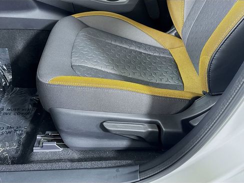 New 2026 Subaru Crosstrek 2.5i Sport AWD/4WD image 17
