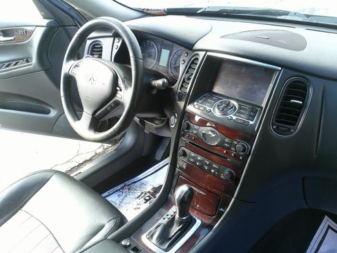 Used 2017 INFINITI QX50 AWD w/ Technology Package image 28