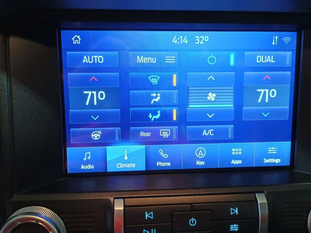 Used 2022 Ford Mustang GT Premium w/ Equipment Group 401A RWD image 10