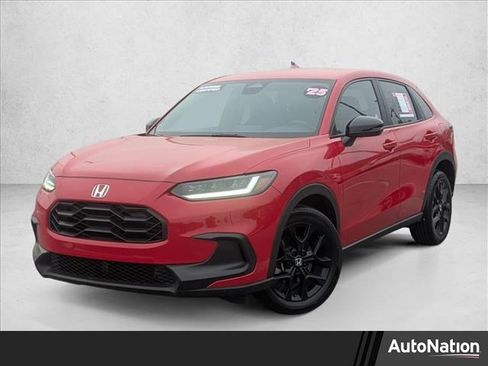 Used 2025 Honda HR-V Sport image 1