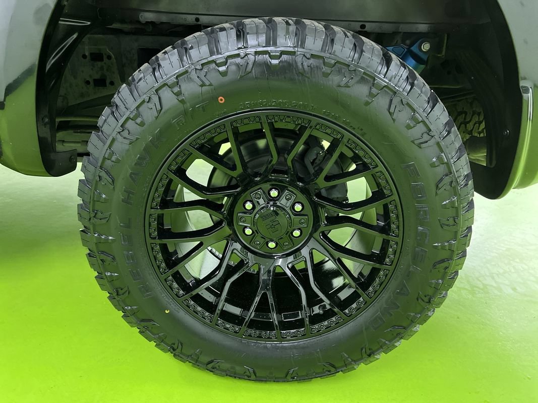 Used 2018 Ford F150 Raptor w/ Equipment Group 802A Luxury AWD/4WD image 15