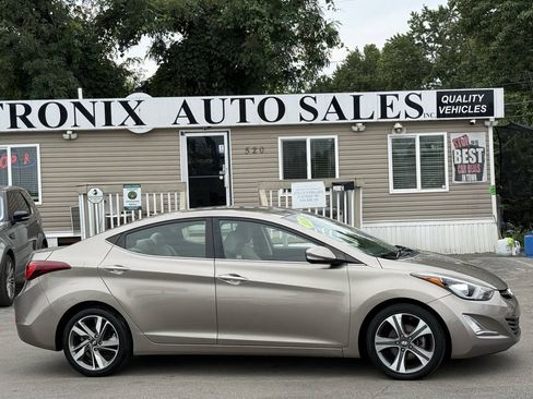 Used 2014 Hyundai Elantra Limited FWD image 24