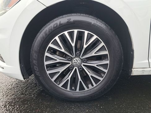 Used 2019 Volkswagen Jetta SE image 10