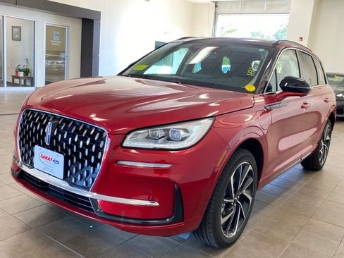 New 2025 Lincoln Corsair Grand Touring w/ Equipment Group 301A image 4