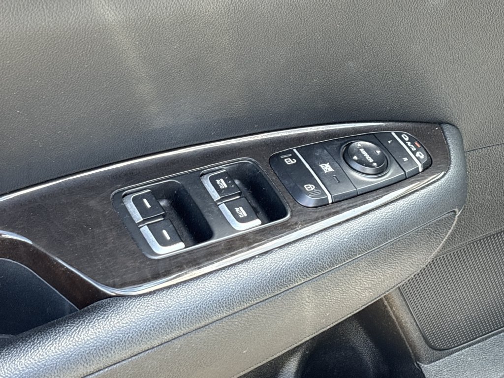 Used 2018 Kia Optima EX w/ Premium Package FWD image 11