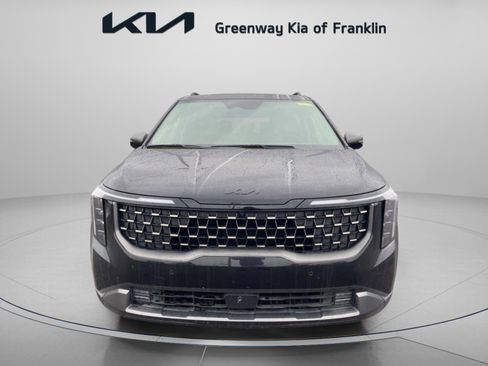 New 2026 Kia Carnival SX w/ SX Dark Edition Package FWD image 2