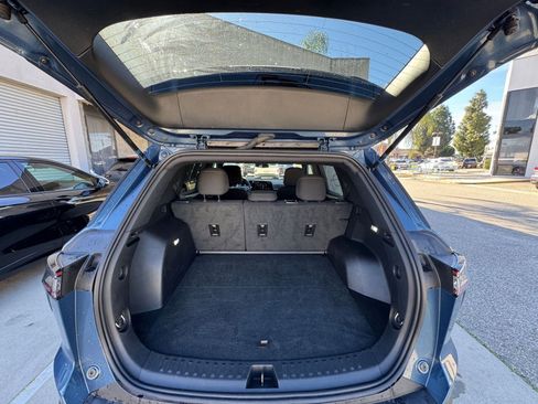 Used 2025 Chevrolet Equinox LT image 30