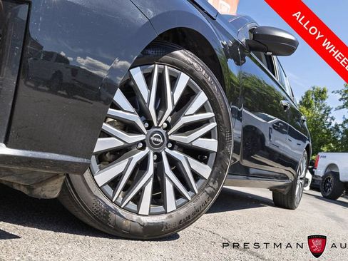 Used 2024 Nissan Altima 2.5 SV FWD image 7