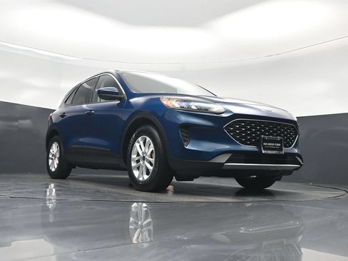 Used 2020 Ford Escape SE FWD image 44