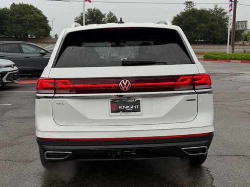 New 2026 Volkswagen Atlas SEL AWD/4WD image 9