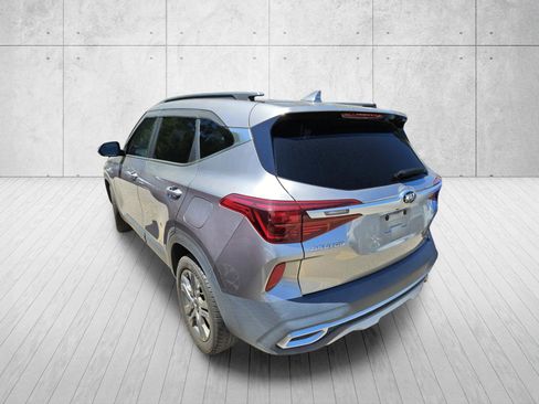 Used 2021 Kia Seltos S AWD/4WD image 7