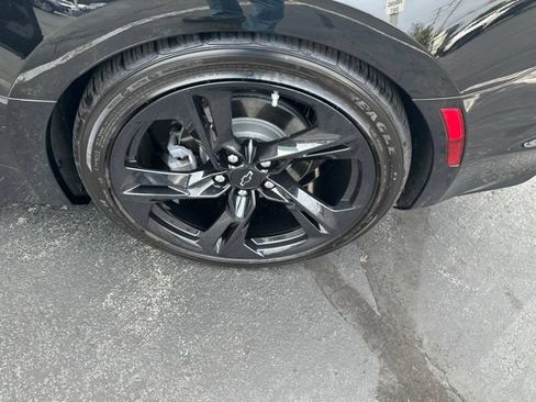 Used 2021 Chevrolet Camaro LT w/ RS Package RWD image 19