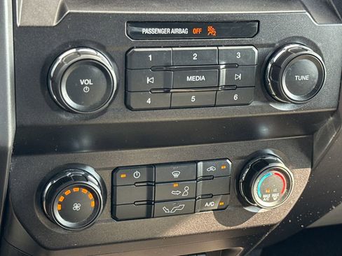 Certified 2019 Ford F150 XLT image 21