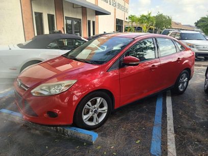 Used 2014 Ford Focus SE w/ SE Winter Package
