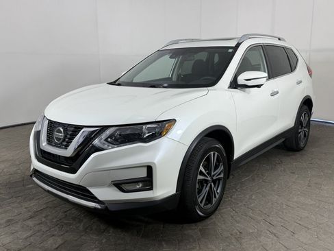 Used 2020 Nissan Rogue SV AWD/4WD image 3