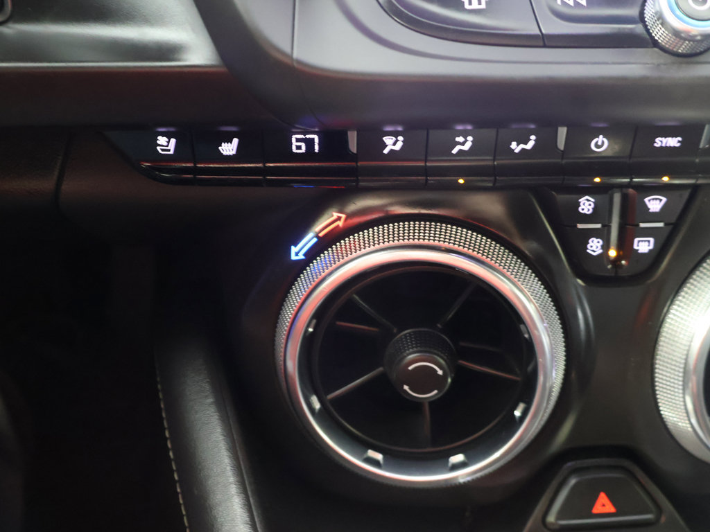 Used 2020 Chevrolet Camaro SS RWD image 43