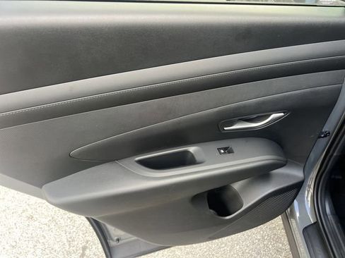 New 2026 Hyundai Tucson SEL image 16