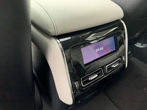 New 2026 Lincoln Aviator AWD image 25