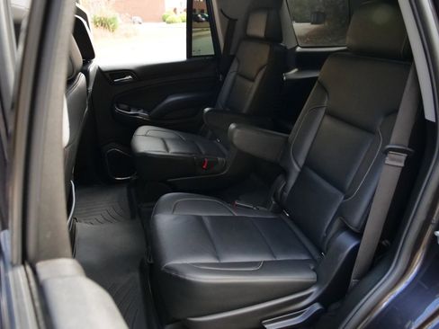 Used 2018 Chevrolet Tahoe LT image 25