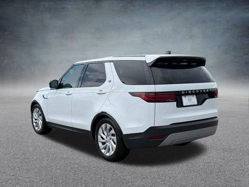 Used 2025 Land Rover Discovery S AWD/4WD image 6