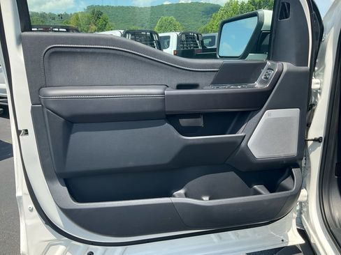 New 2026 Ford F150 Lariat AWD/4WD image 17