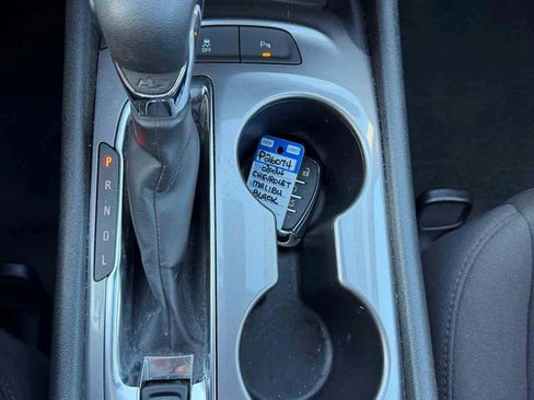 Used 2024 Chevrolet Malibu LS image 13