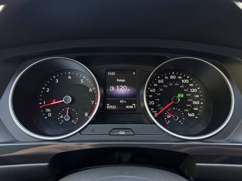Used 2018 Volkswagen Tiguan S AWD/4WD image 6